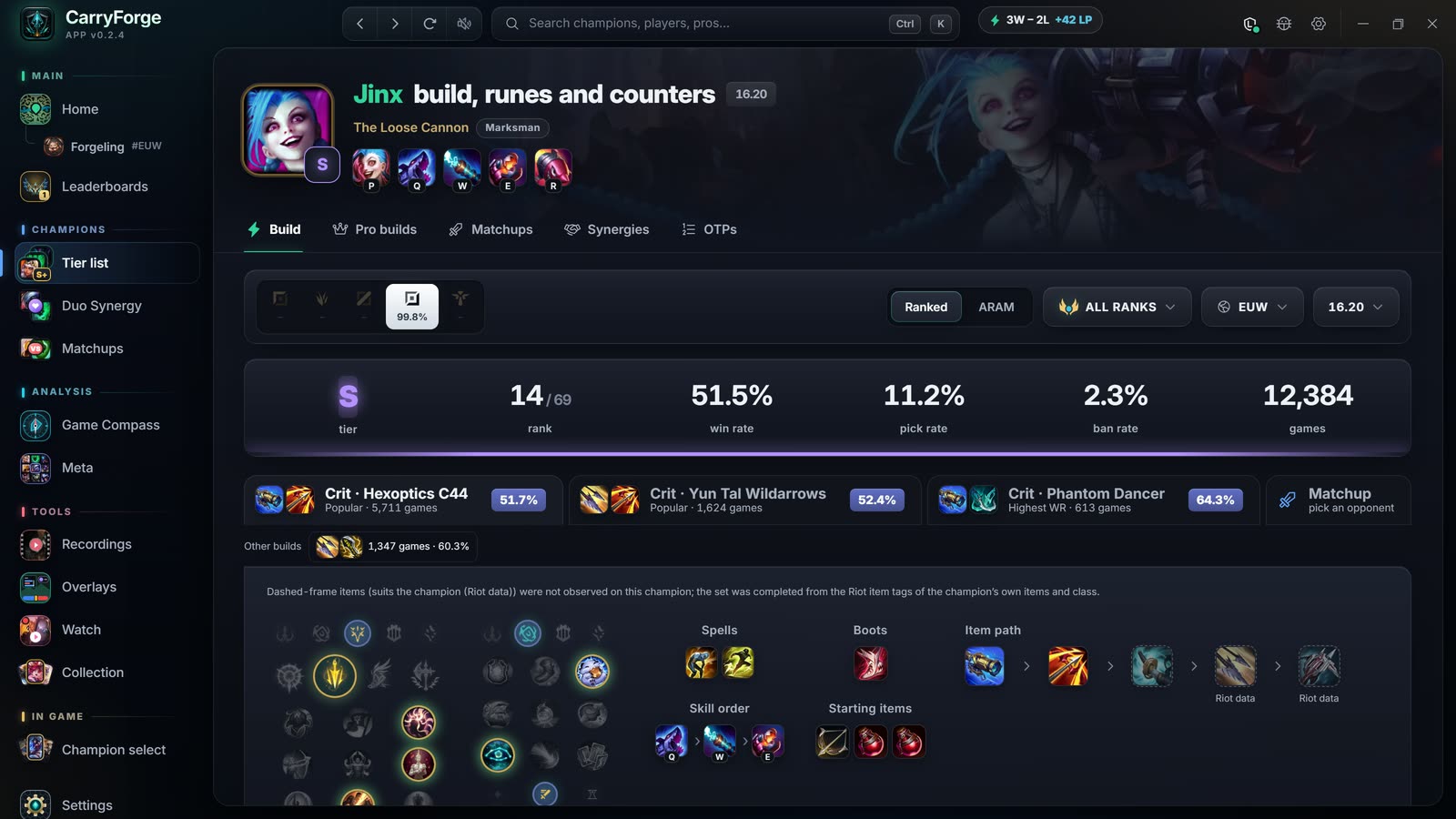 Champion page for Jinx with tier, win rate, build options, runes, skill order and item path